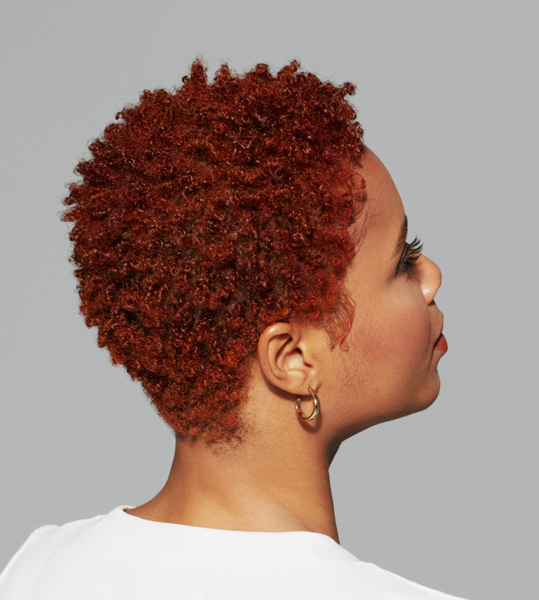 KISS Colors &amp; Care Dual Sided Medium Twist Sponge